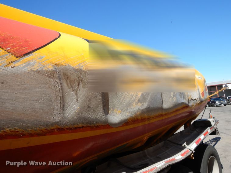 image for item GH9011 2004 Beall BATT-50-2-SB tank trailer