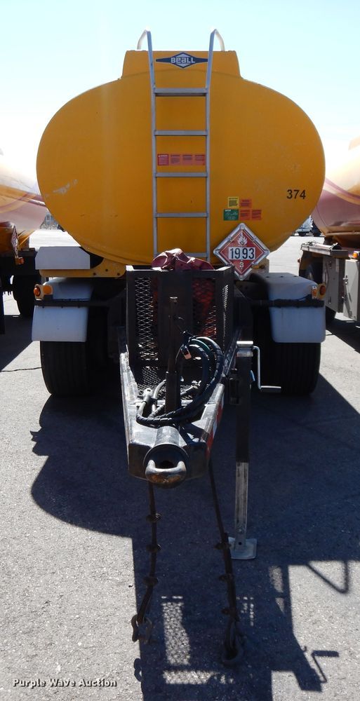 image for item GH9013 2008 Beall BATT-54-2-SB tank trailer