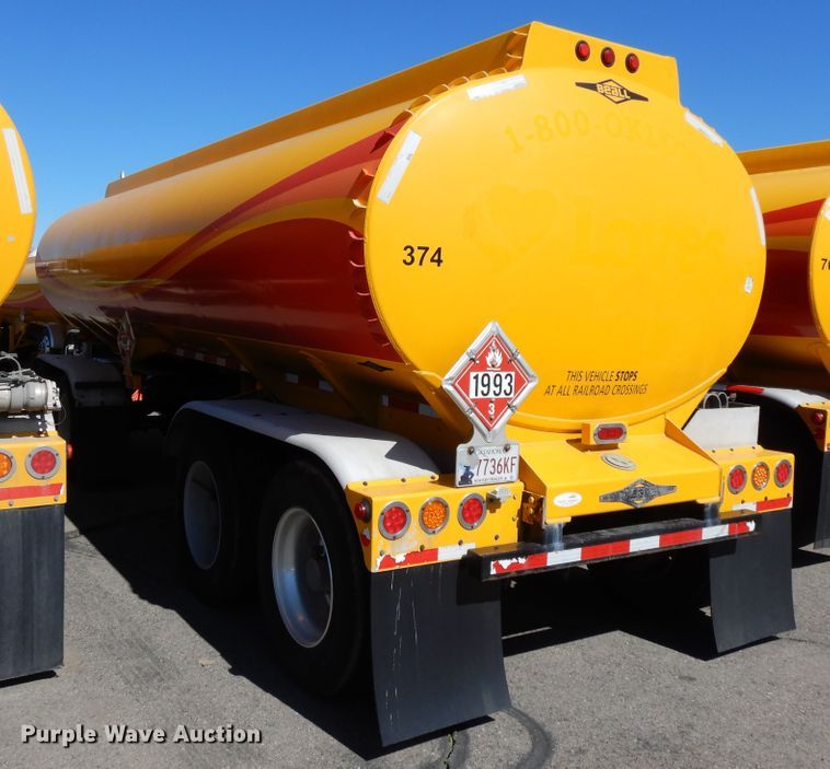 image for item GH9013 2008 Beall BATT-54-2-SB tank trailer
