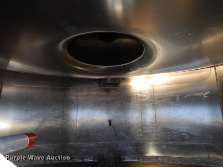 image for item GH9013 2008 Beall BATT-54-2-SB tank trailer