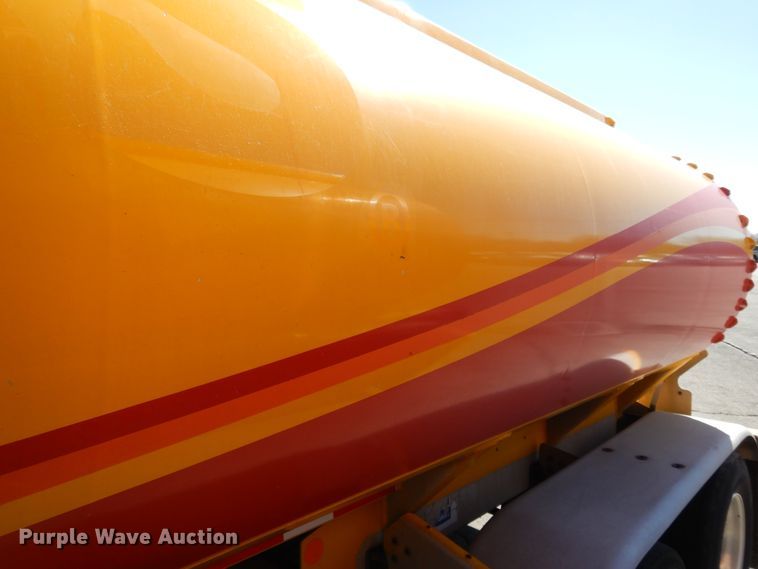 image for item GH9013 2008 Beall BATT-54-2-SB tank trailer