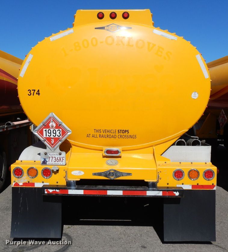 image for item GH9013 2008 Beall BATT-54-2-SB tank trailer