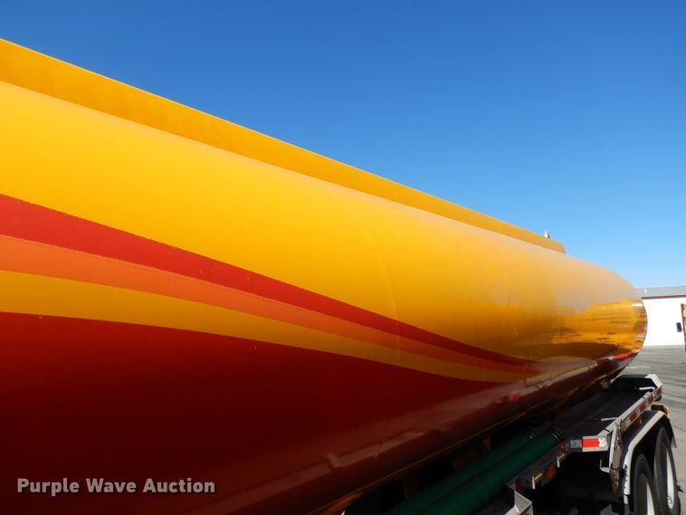 image for item GH9013 2008 Beall BATT-54-2-SB tank trailer