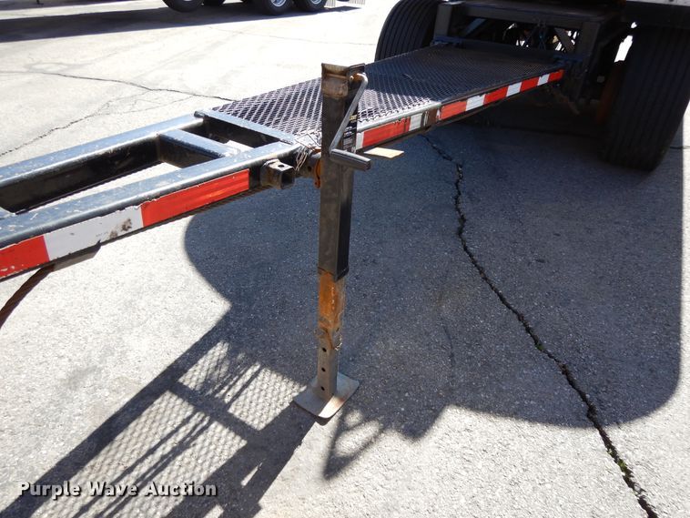 image for item GH9014 2003 Beall BATT-50-2SB tank trailer