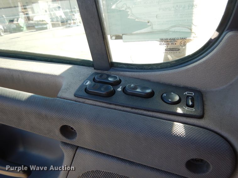 image for item GH9015 2017 Freightliner Cascadia 125 semi truck