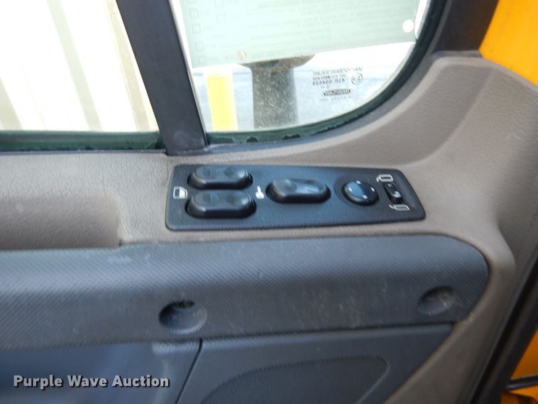 image for item GH9016 2017 Freightliner Cascadia 125 semi truck