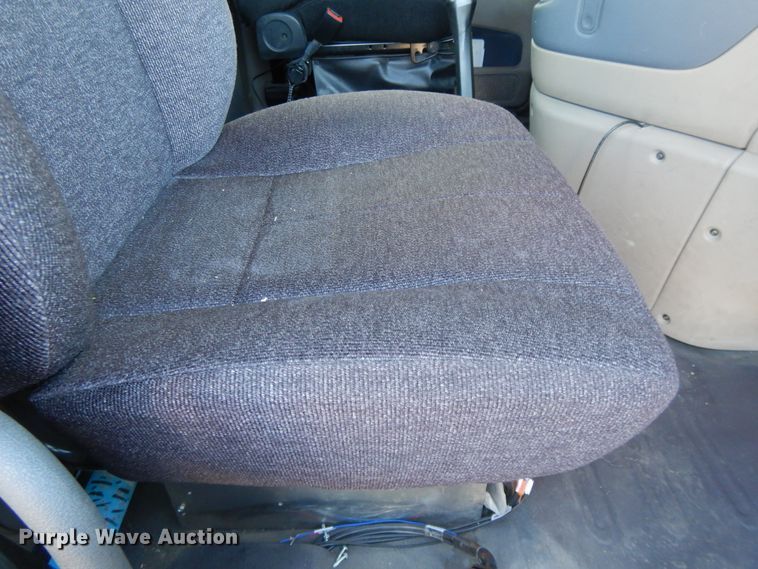 image for item GH9016 2017 Freightliner Cascadia 125 semi truck