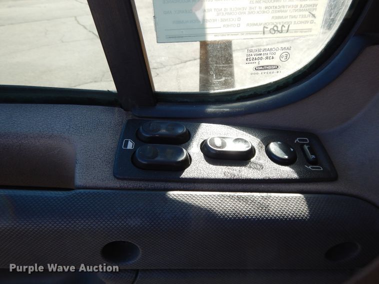 image for item GH9018 2014 Freightliner Cascadia 125 semi truck