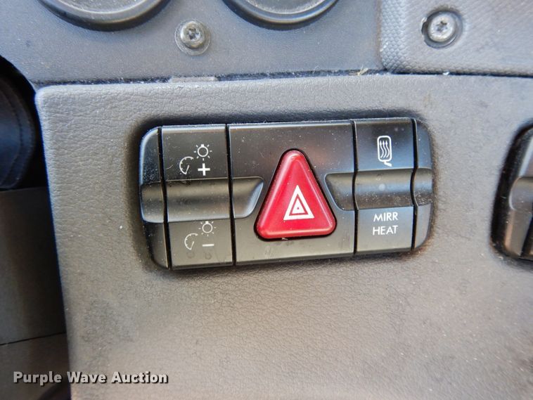 image for item GH9018 2014 Freightliner Cascadia 125 semi truck