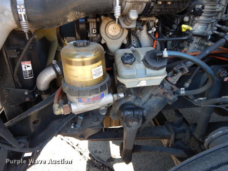 image for item GH9018 2014 Freightliner Cascadia 125 semi truck