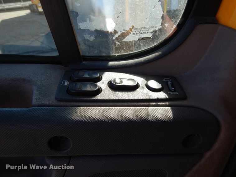 image for item GH9019 2014 Freightliner Cascadia 125 semi truck