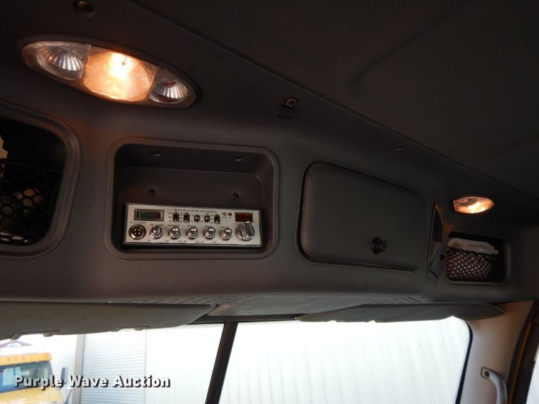 image for item GH9019 2014 Freightliner Cascadia 125 semi truck