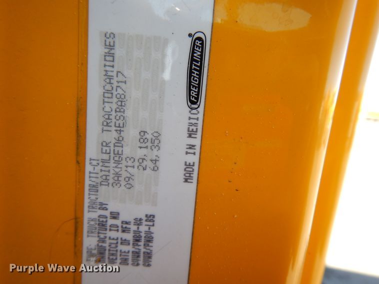 image for item GH9019 2014 Freightliner Cascadia 125 semi truck