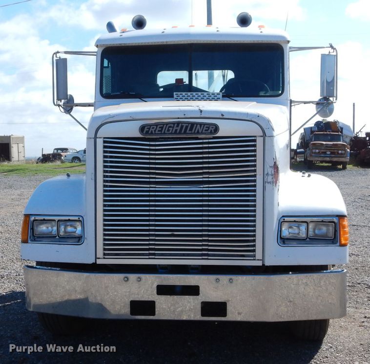 image for item GK9165 1991 Freightliner FLD semi truck