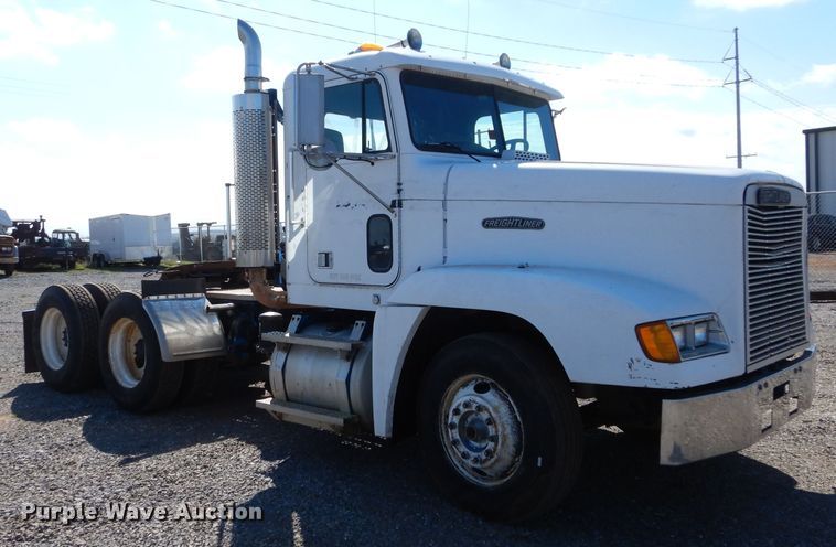 image for item GK9165 1991 Freightliner FLD semi truck