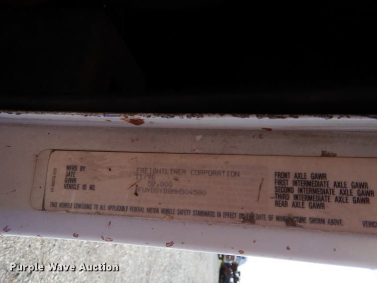 image for item GK9165 1991 Freightliner FLD semi truck