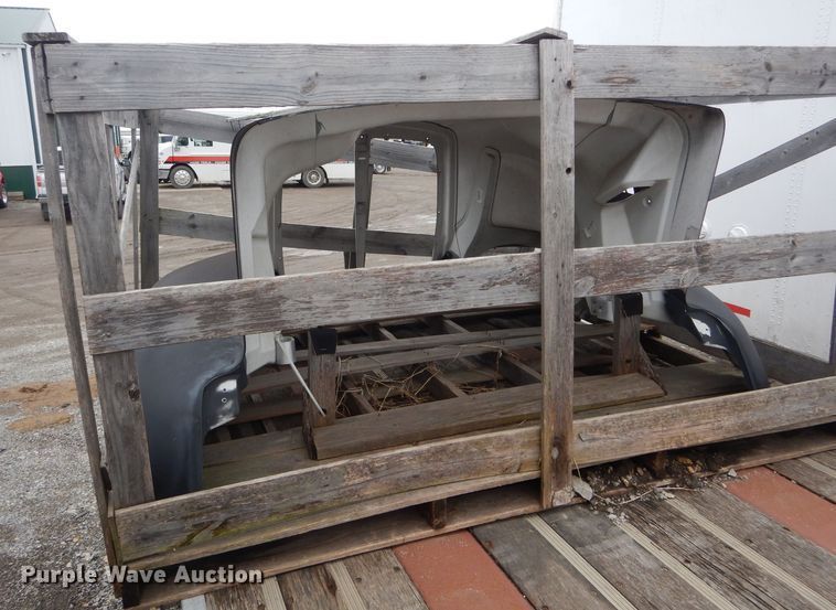 image for item GO9547 Kenworth T660 steel hood