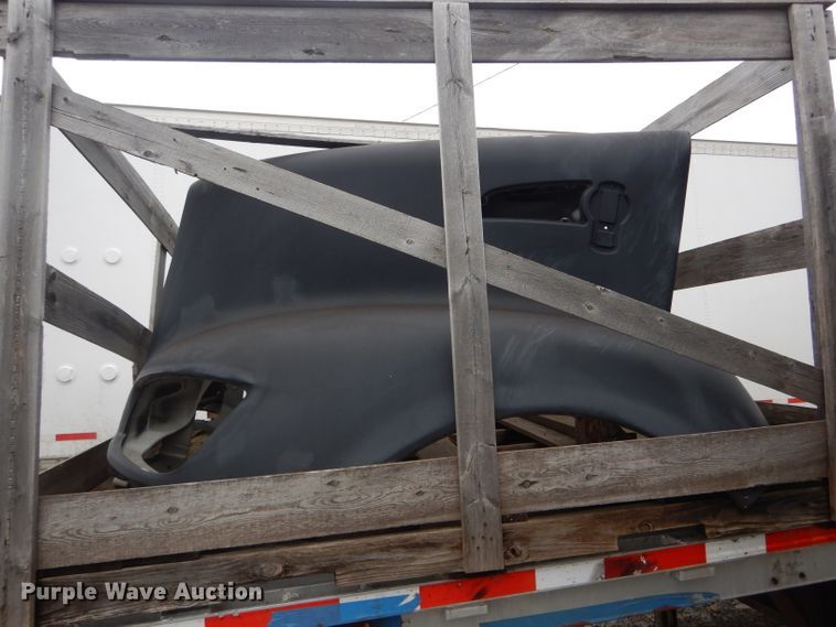 image for item GO9547 Kenworth T660 steel hood