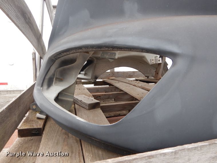 image for item GO9547 Kenworth T660 steel hood