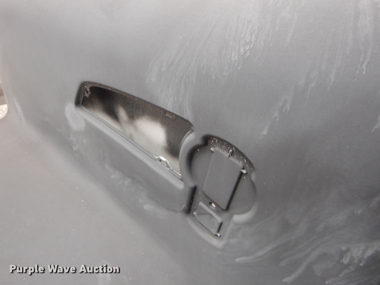 image for item GO9547 Kenworth T660 steel hood