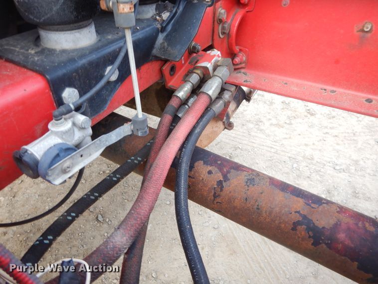 image for item GO9976 2000 Peterbilt 378 semi truck