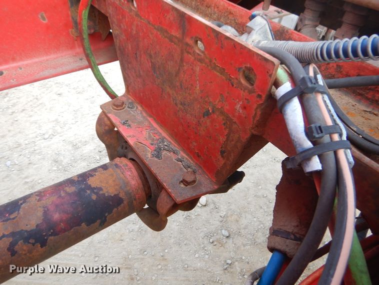 image for item GO9976 2000 Peterbilt 378 semi truck