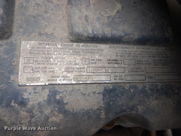 image for item GW9610 2002 Mack CX semi truck