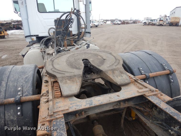 image for item GW9611 1995 Mack CH613 semi truck