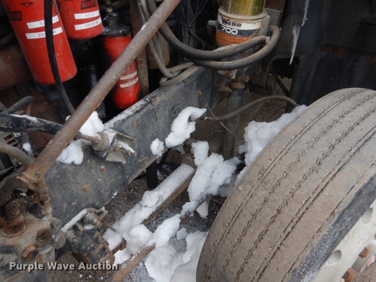 image for item GW9611 1995 Mack CH613 semi truck