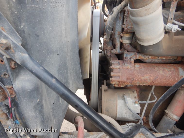 image for item GW9612 1999 Mack CH613 semi truck