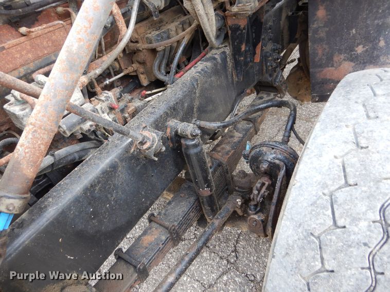 image for item GW9708 2000 Volvo Autocar roll-off container truck