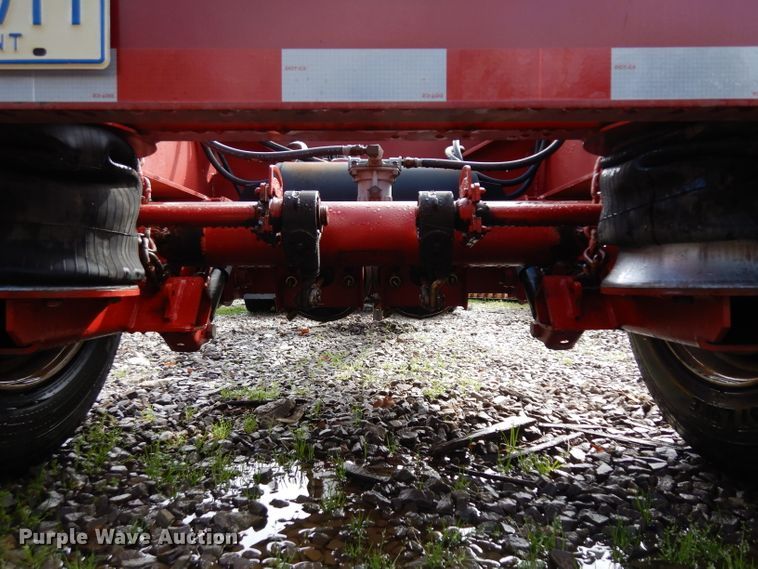 image for item GX9991 2003 Entyre Blackhawk lowboy equipment trailer