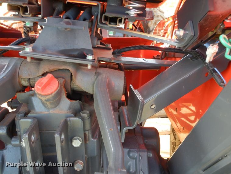 image for item ES9539 2016 Kubota L3301D MFWD tractor