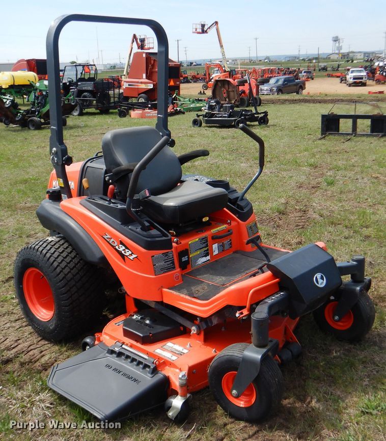 image for item ES9546 2013 Kubota ZD331 ZTR lawn mower