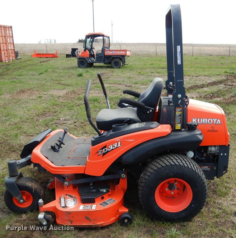 image for item ES9546 2013 Kubota ZD331 ZTR lawn mower