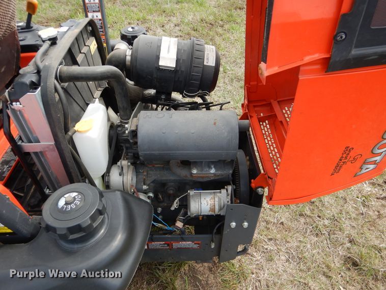 image for item ES9546 2013 Kubota ZD331 ZTR lawn mower