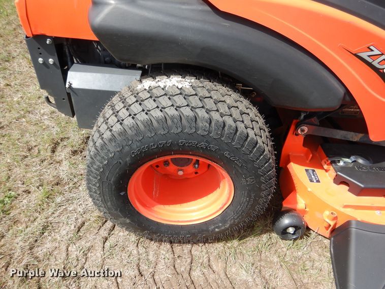image for item ES9546 2013 Kubota ZD331 ZTR lawn mower