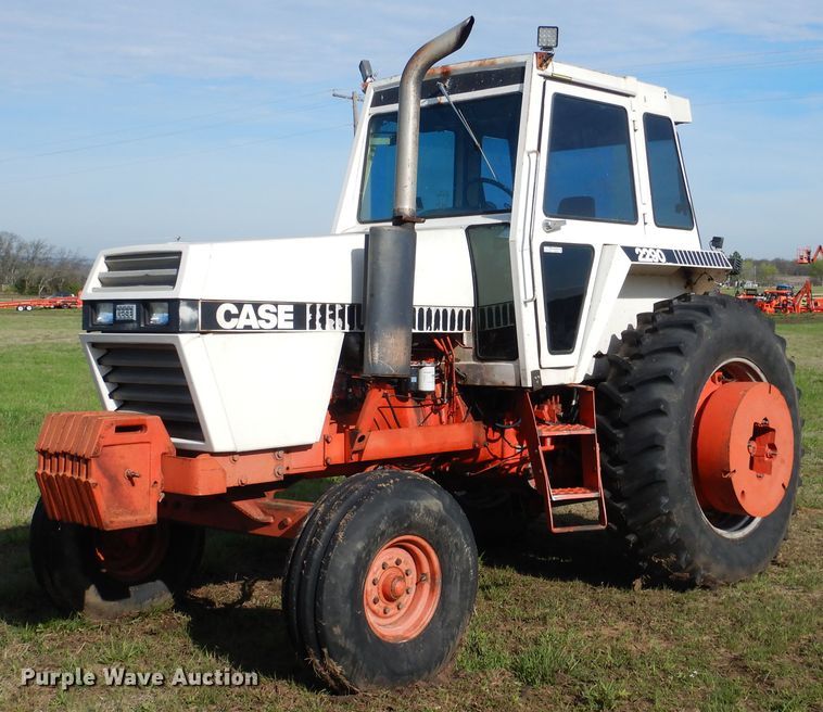 image for item ES9548 1980 Case 2290 tractor