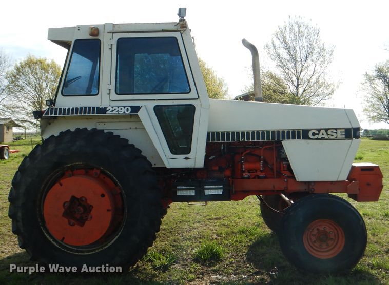 image for item ES9548 1980 Case 2290 tractor
