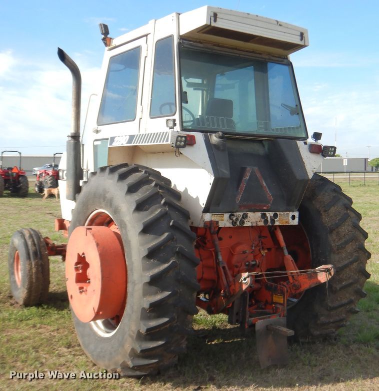 image for item ES9548 1980 Case 2290 tractor
