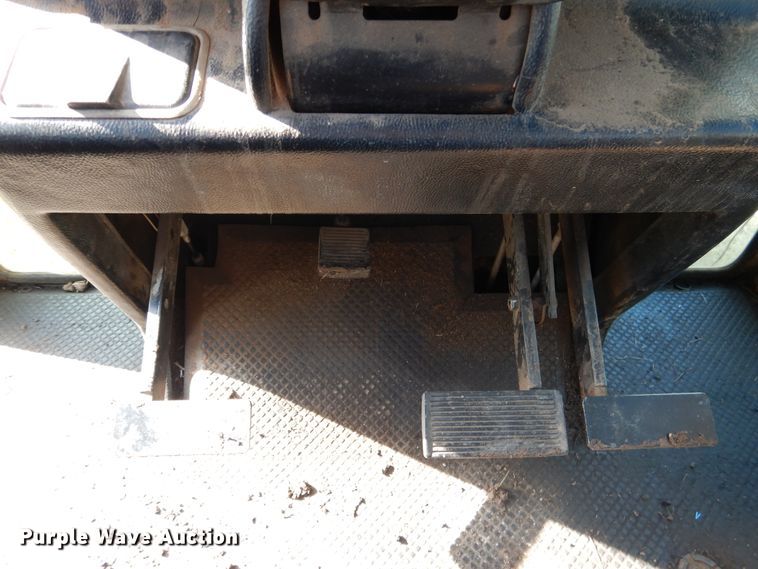 image for item ES9548 1980 Case 2290 tractor