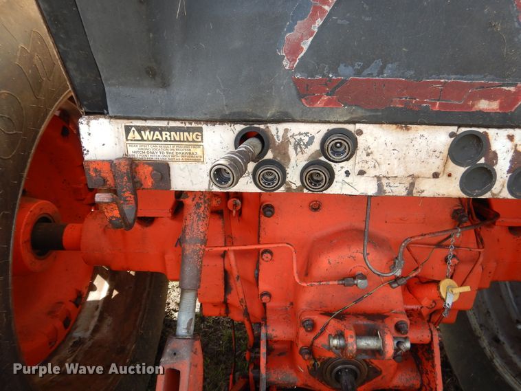 image for item ES9548 1980 Case 2290 tractor