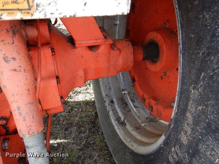 image for item ES9548 1980 Case 2290 tractor