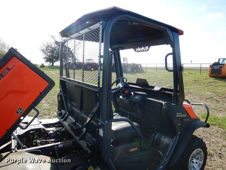 image for item ES9550 2014 Kubota RTV-X1120D utility vehicle