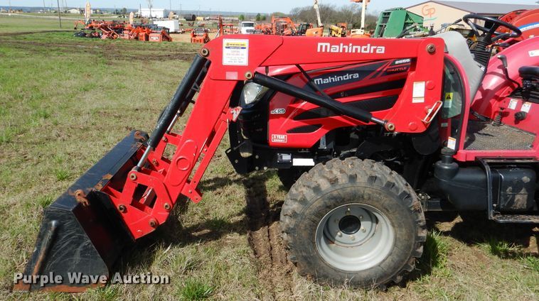 image for item ES9551 2014 Mahindra 2555 MFWD tractor
