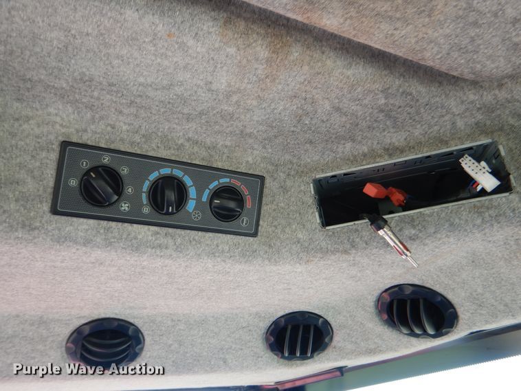 image for item ES9553 2009 Massey-Ferguson 5475 MFWD tractor