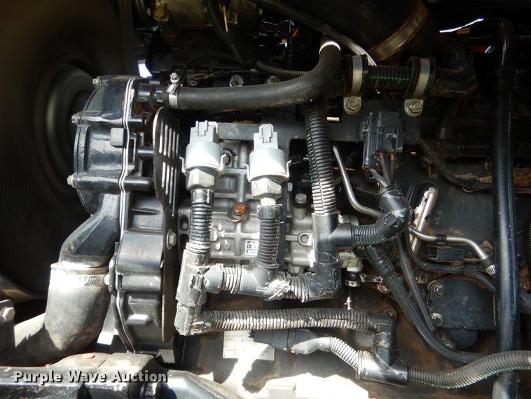 image for item ES9553 2009 Massey-Ferguson 5475 MFWD tractor