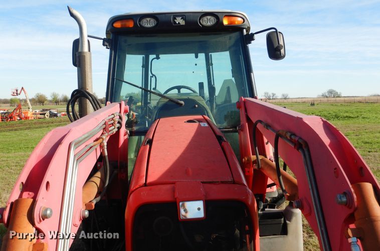 image for item ES9554 2004 Massey-Ferguson 5445 tractor
