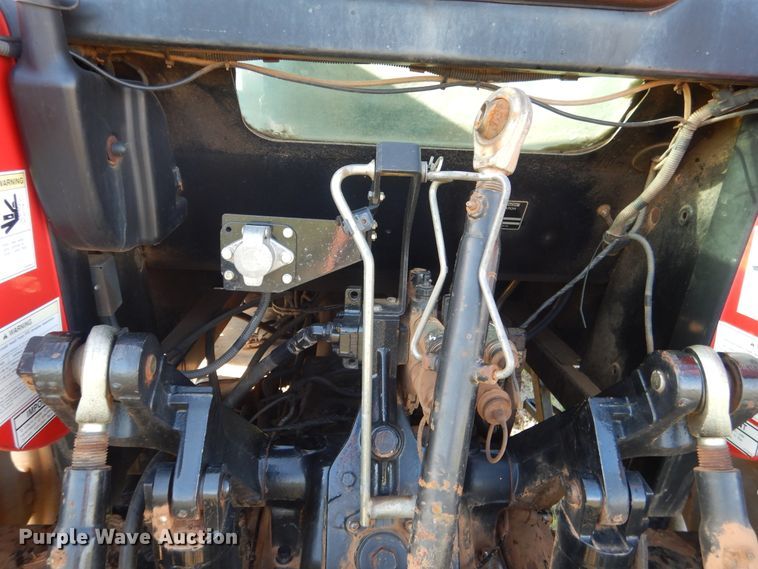 image for item ES9554 2004 Massey-Ferguson 5445 tractor