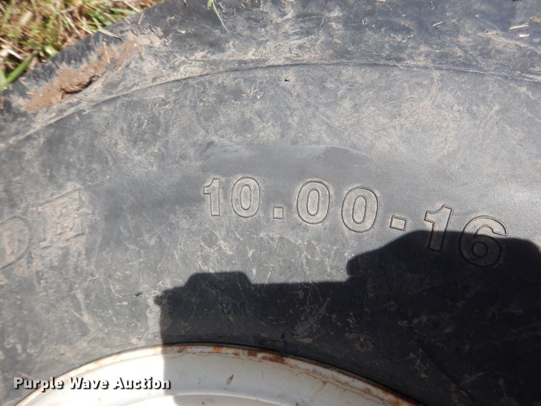 image for item ES9554 2004 Massey-Ferguson 5445 tractor